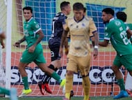 Futbol, Audax Italiano vs Everton.
Fecha 4, Liga de Primera 2026.
El jugador de Audax Italiano Rodrigo Cabral, izquierda, celebra tras marcar un gol contra Everton durante el partido de primera division disputado en el estadio Bicentenario La Florida de Santiago, Chile.
22/02/2026
Andres Pina/Photosport
Football, Audax Italiano vs Everton.
4th turn, 2026 First Division League.
Audax Italiano’s player Rodrigo Cabral, left, celebrates after scoring against Everton during a first division match at the Bicentenario La Florida stadium in Santiago, Chile.
22/02/2026
Andres Pina/Photosport
