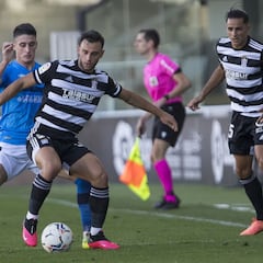 Con un ojo al mercado y con otro en el Almería