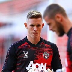 “Estar sentado 12 meses en el banco es algo criminal”