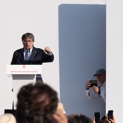 Los detalles de la fuga de Puigdemont: dos coches, un mosso cómplice detenido...