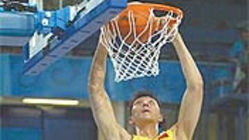 <b>GRAN FUTURO. </b>Tenga 16 ó 20 años, JinLiang va comerse el mundo.