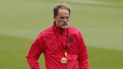 Saint-germain-en-laye (France).- (FILE) - Paris Saint Germain head coach Thomas Tuchel attends a training session at the Ooredoo training centre in Saint-Germain-en-Laye, outside Paris, France, 17 August 2019 (re-issued on 07 August 2020). On 07 August 20