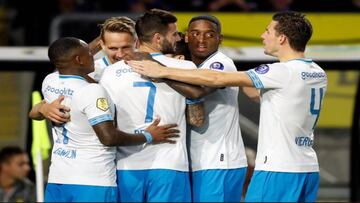 El cuadro holandés venció como visitante 2-0 al NAC Breda y sigue en la cima de la tabla de clasificación en la liga.