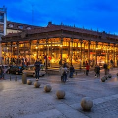 Desalojan el Mercado de San Miguel de Madrid