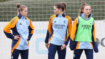 22/01/25
FUTBOL FEMENINO
ENTRENAMIENTO
REAL MADRID FEMENINO