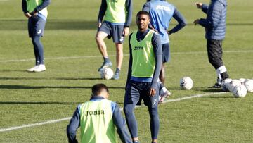 Aldair Fuentes, enésimo lesionado en el Fuenlabrada