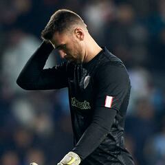Unai Simón: “Tenemos toda la segunda vuelta por delante”