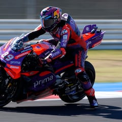 ‘Martinator’ frena a Pecco en su casa con una súper salida