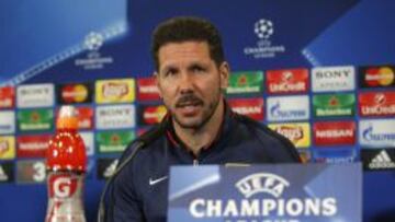 Simeone en rueda de prensa.