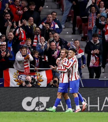 Con escasos segundos sobre el campo, es el héroe de marcar el gol del 2-1. Magnífico centro raso de Llorente para conectar con el francés, que solamente la tuvo que empujar al fondo de la portería granota.