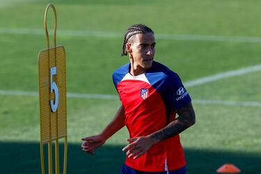 Samu, primer entrenamiento con el Cholo