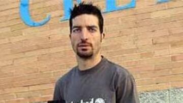 <b>COMPLICADO.</B> El fichaje de Velasco por el Atlético ha sido quizá el más complicado del conjunto madrileño esta temporada.