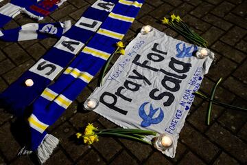 Soccer Football - Cardiff City - Cardiff City Stadium, Cardiff, Britain - January 22, 2019 General view of tributes left outside the stadium for Emiliano Sala REUTERS/Rebecca Naden