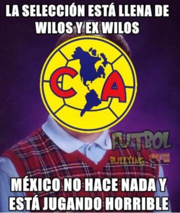 Chicharito salvó la noche del 'Tri' y se llevó los memes contra Chile