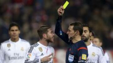 Ramos est&aacute; a una amarilla de cumplir el segundo ciclo de tarjetas.
 