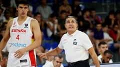 Spain coach Sergio Scariolo reacts as Jaime Pradilla looks on.