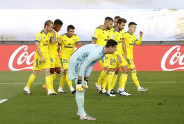 El Cádiz, recién ascendido, ganó en casa del vigente campeón por 0 a 1 gracias al tanto de Anthony "Choco" Lozano.
