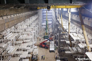 Las obras de remodelaci¨®n del estadio del Real Madrid siguen a buen ritmo y encaran la recta final para su estreno la pr¨®xima temporada.