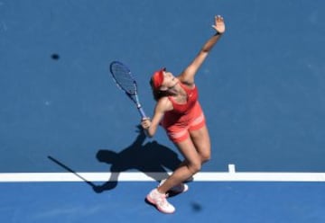 Maria Sharapova avanza a la final tras vencer a Makarova