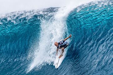 El Outerknown Tahiti Pro 2022 es una competición de surf celebrada en la Polinesia Francesa.