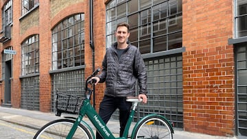 Es chileno, triunfa en Londres con su negocio y cuenta el secreto: “En Santiago se las robaban”