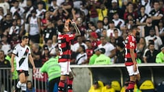 Pulgar hace feliz a Vinicius