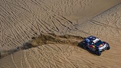 Sainz en Wadi Al Dawasir con el Mini.