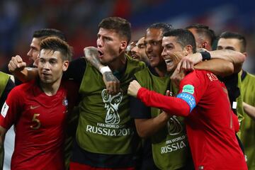 2-1. Cristiano Ronaldo celebró el segundo gol.