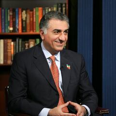 El hijo del sah de Irán se fija en España para el futuro de su país: “Uno de los casos más exitosos”