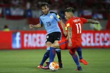 Las mejores imágenes del duelo entre Chile y Uruguay