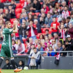 Joaquín, decano de las cinco grandes Ligas... si Buffon le deja
