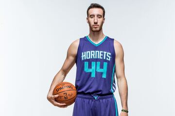 NBA | Frank Kaminsky, actual jugador de los Hornets, ha expresado su apoyo a Trump en las redes.