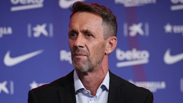 Soccer Football - FC Barcelona unveil new signing Pedri - Auditorium 1899, Barcelona, Spain - August 20, 2020  FC Barcelona&#039;s technical director Ramon Planes during the unveiling  REUTERS/Albert Gea