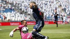 El cobro que enfurece a la U: ¿Fue penal de Pérez a Luján?