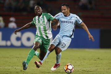 Nacional derrotó 4-1 a Bolívar con doblete de Dayro Moreno y goles de Gonzalo Castellani y Vladimir Hernández. Lideran el Grupo B de la Copa Libertadores con 9 puntos.