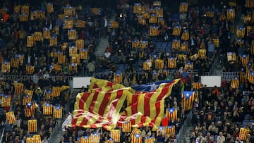 Pro-independence flags fill the Camp Nou once again