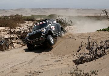 Tercera etapa entre San Juan de Marcona y Arequipa. El español Nani Roma.