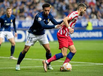 Koba Koindredi y Yannick Carrasco 