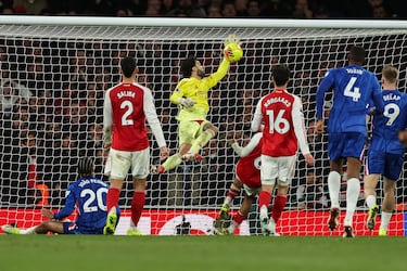 Heroico Raya, loca Premier