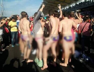 Detienen a nueve australianos por lucirse en calzoncillos en el GP Malasia