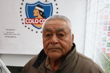 También conocido como “El Expreso de Tocopilla”, el ex mediapunta (o "10") de Colo Colo fue artífice de los subcampeonatos de 1955 y 1956. Personaje mítico del fútbol chileno, en total disputó nueve partidos y convirtió cinco goles.