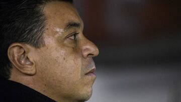 Argentina&#039;s River Plate coach Marcelo Gallardo is pictured during the Copa Libertadores group A football match against Brazil&#039;s Internacional at the Monumental stadium in Buenos Aires, Argentina, on May 7, 2019. (Photo by JUAN MABROMATA / AFP)