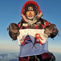 El último hito de Nirmal Purja: subió el K2 sin oxígeno artificial