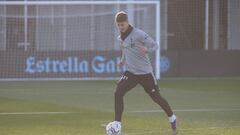 Miguel Baeza, durante un entrenamiento del Celta en la ciudad deportiva Afouteza.