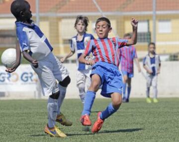 Partido de semifinales de los Benjamines entre el Levante y el Espanyol.