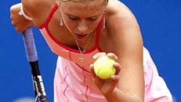 <B>IRREGULAR.</B> Sharapova no ha jugado su mejor tenis, pero aun así ha logrado el pase a la siguiente ronda.