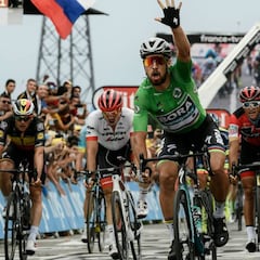 Sagan no da opción y firma su tercer triunfo en este Tour