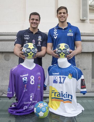 Alex y Chema Márquez  jugadores de balonmano hijos del también jugador de balonmano Ricardo Márquez, que disputó quince temporadas en la máxima categoría del balonmano español. Álex se encuentra retirado de las canchas y Chema juega en el Saint-Raphaël VHB. Los dos hermanos han sido internacionales con España.

