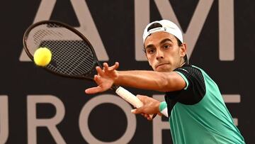 21 July 2022, Hamburg: Tennis: ATP Tour, Singles, Men, Quarterfinals, Cerundolo (Argentina) - Rublev (Russia). Francisco Cerundolo plays a forehand. Photo: Daniel Bockwoldt/dpa (Photo by Daniel Bockwoldt/picture alliance via Getty Images)