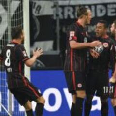 Fabián se viste de héroe en debut de Liga con el Eintracht